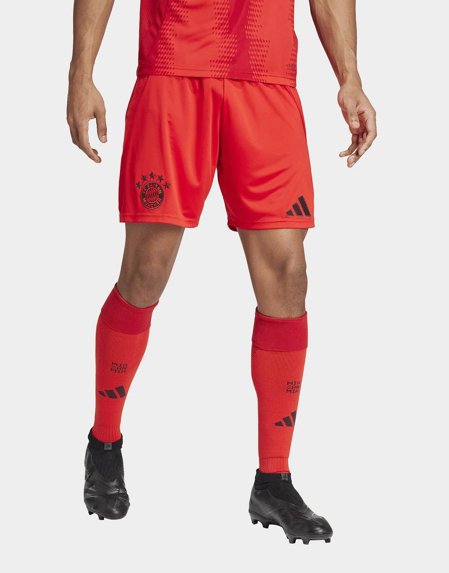 adidas Pantalón corto primera equipación FC Bayern 24/25