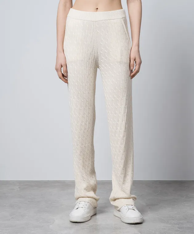 Ballantyne Beige pants in a textured pattern