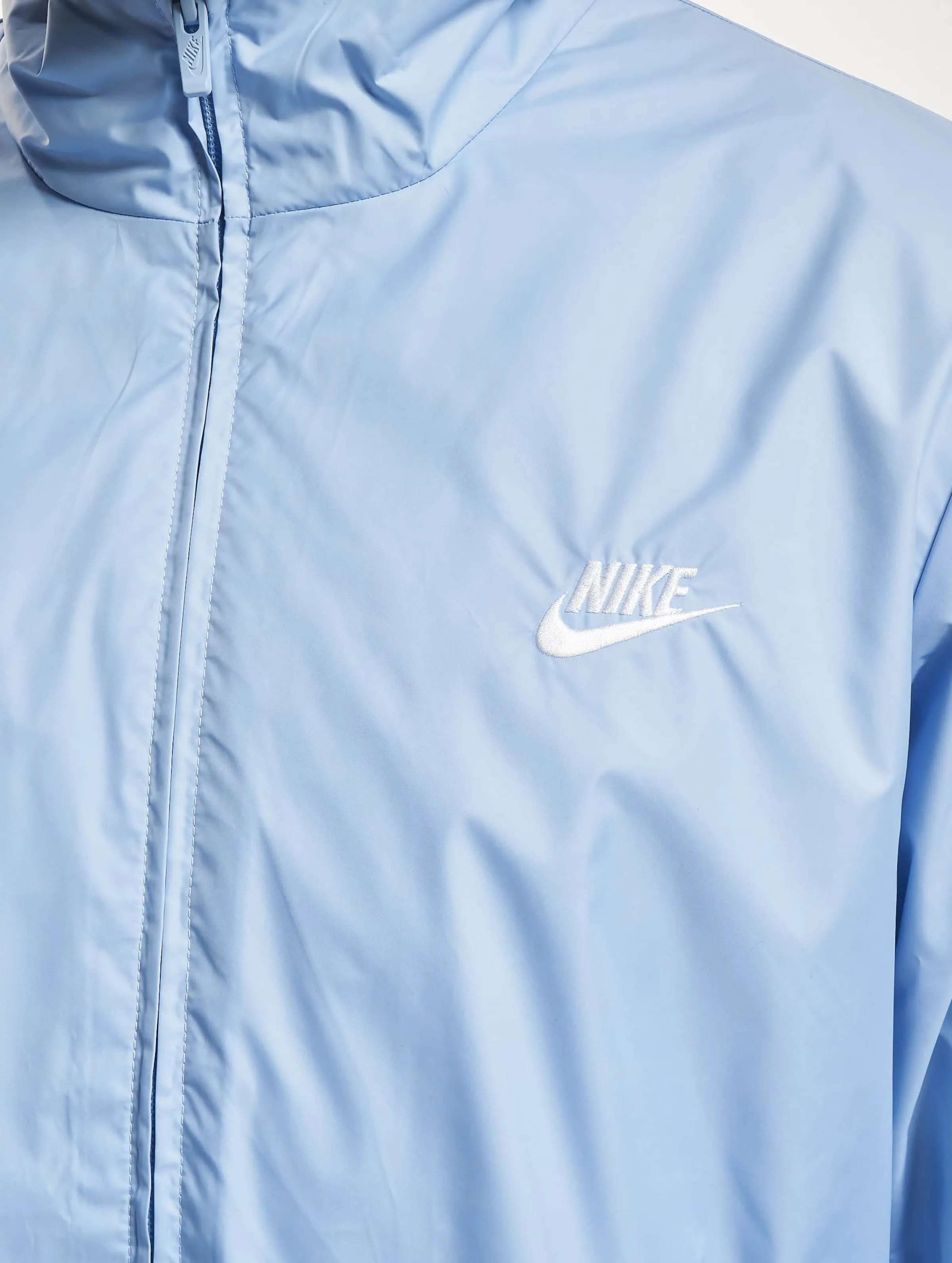 Nike Club Windbreaker