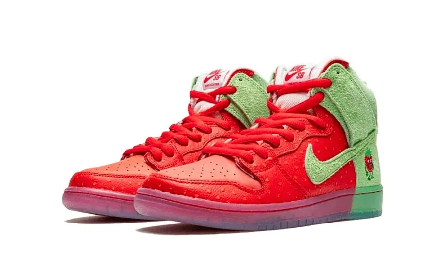 Nike SB Dunk High Strawberry Cough