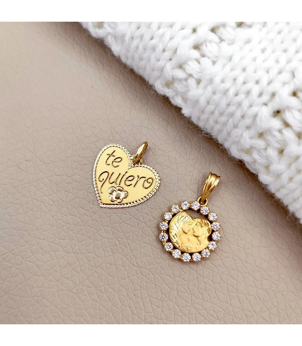 Pendentif Amoreux Or Jaune 18K