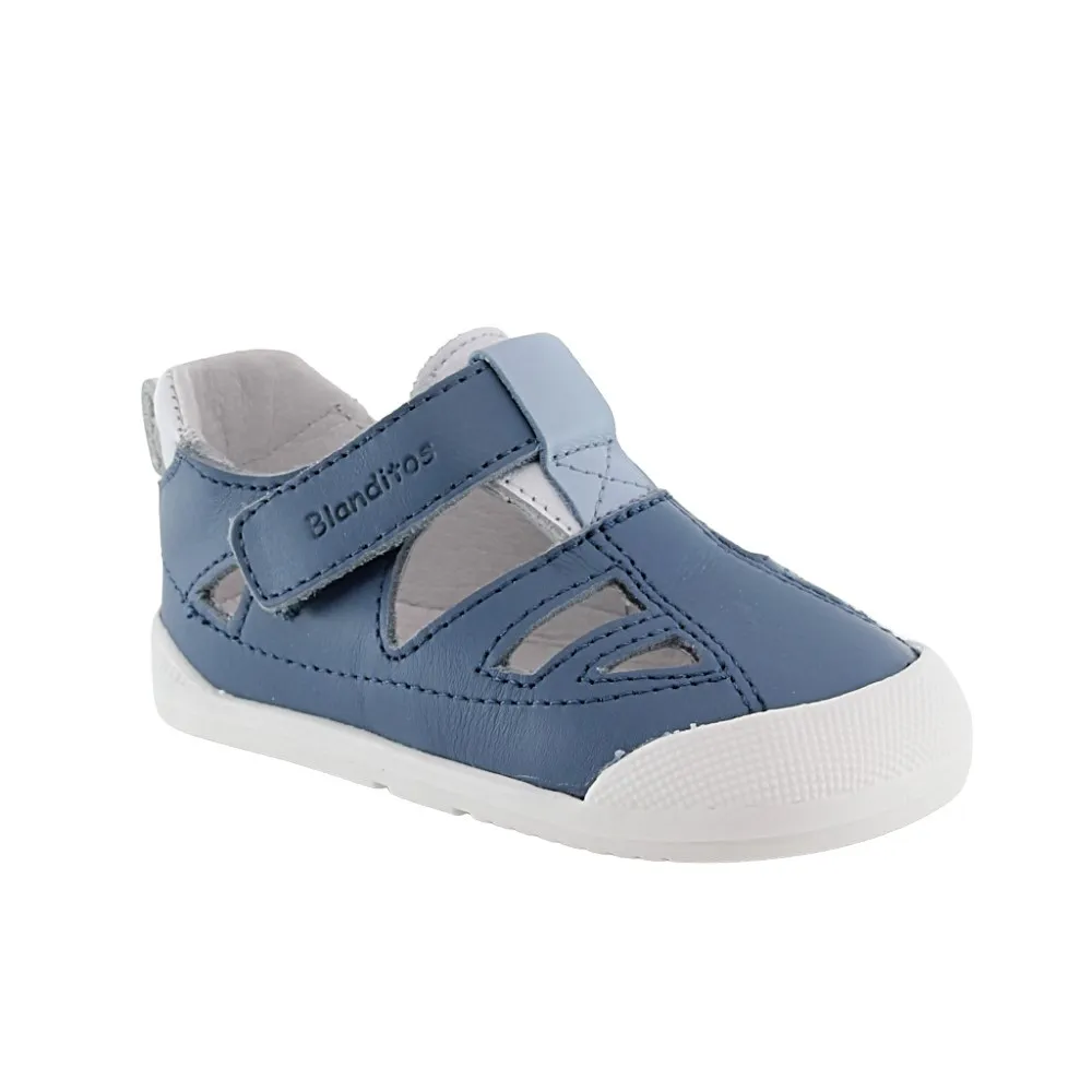 Sandalias cerradas Blanditos Estrella Jeans