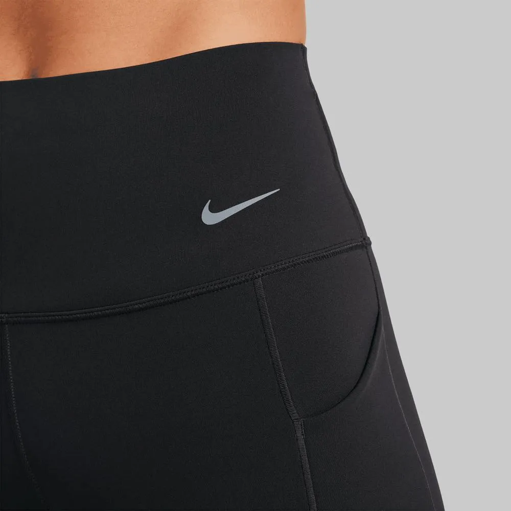 Short Nike Universa Mujer