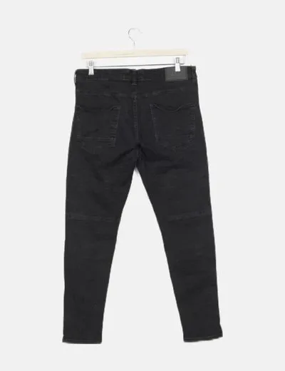 Zara Jeans denim negro cremallera